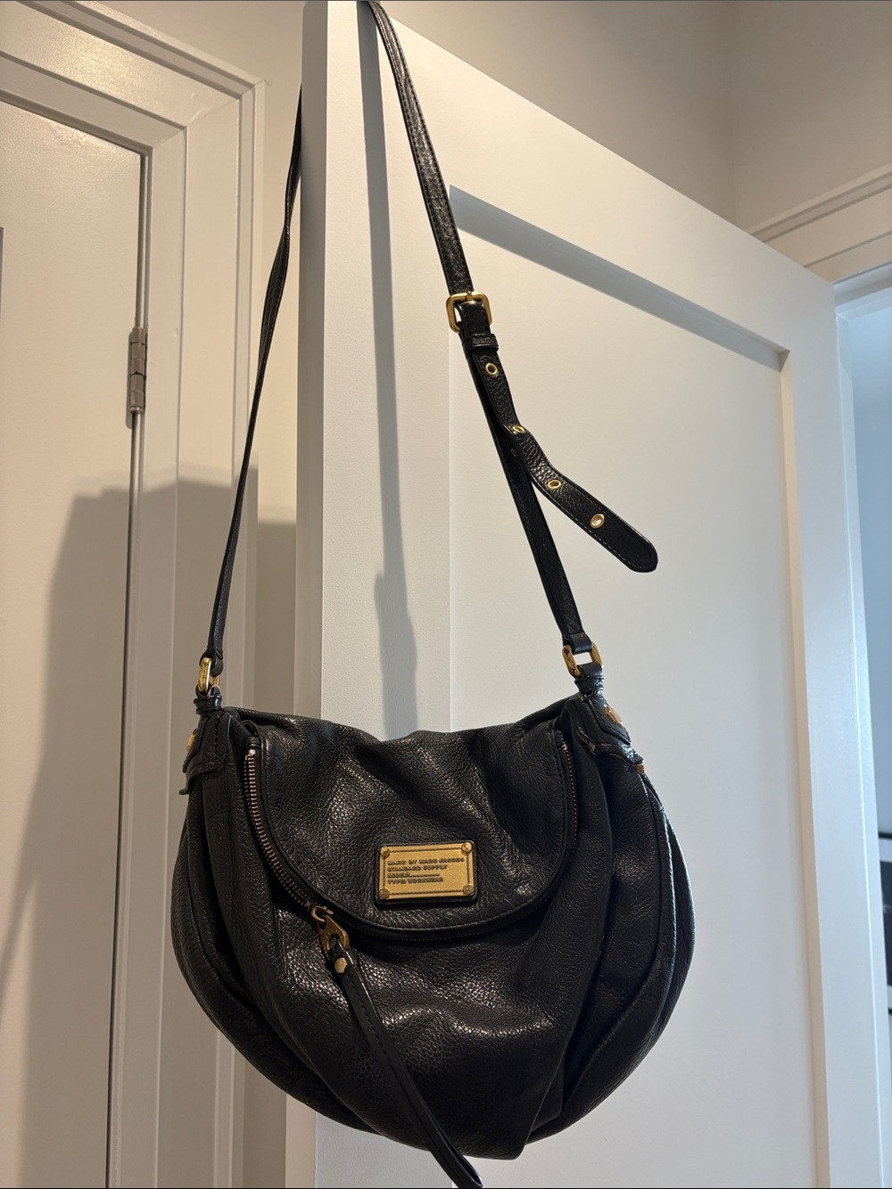 Marc by Marc Jacobs Black Pebbled Leather Crossbody Shoulder Bag